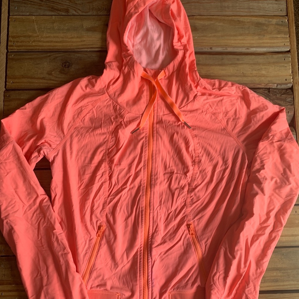 LULULEMON size 8 LINED STREET STUDIO JACKET FULL ZIP UP Coral